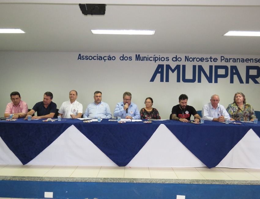 Deputado Federal e ex Ministro da Saúde Ricardo Barros (PP) visitou Paranavaí.